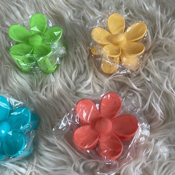 Trendy Y2K vibrant summer flower hair clip claw clip blue orange hair accessory - Picture 16 of 16